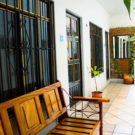 Hotel Om Downtown Santa Cruz Huatulco Exterior photo