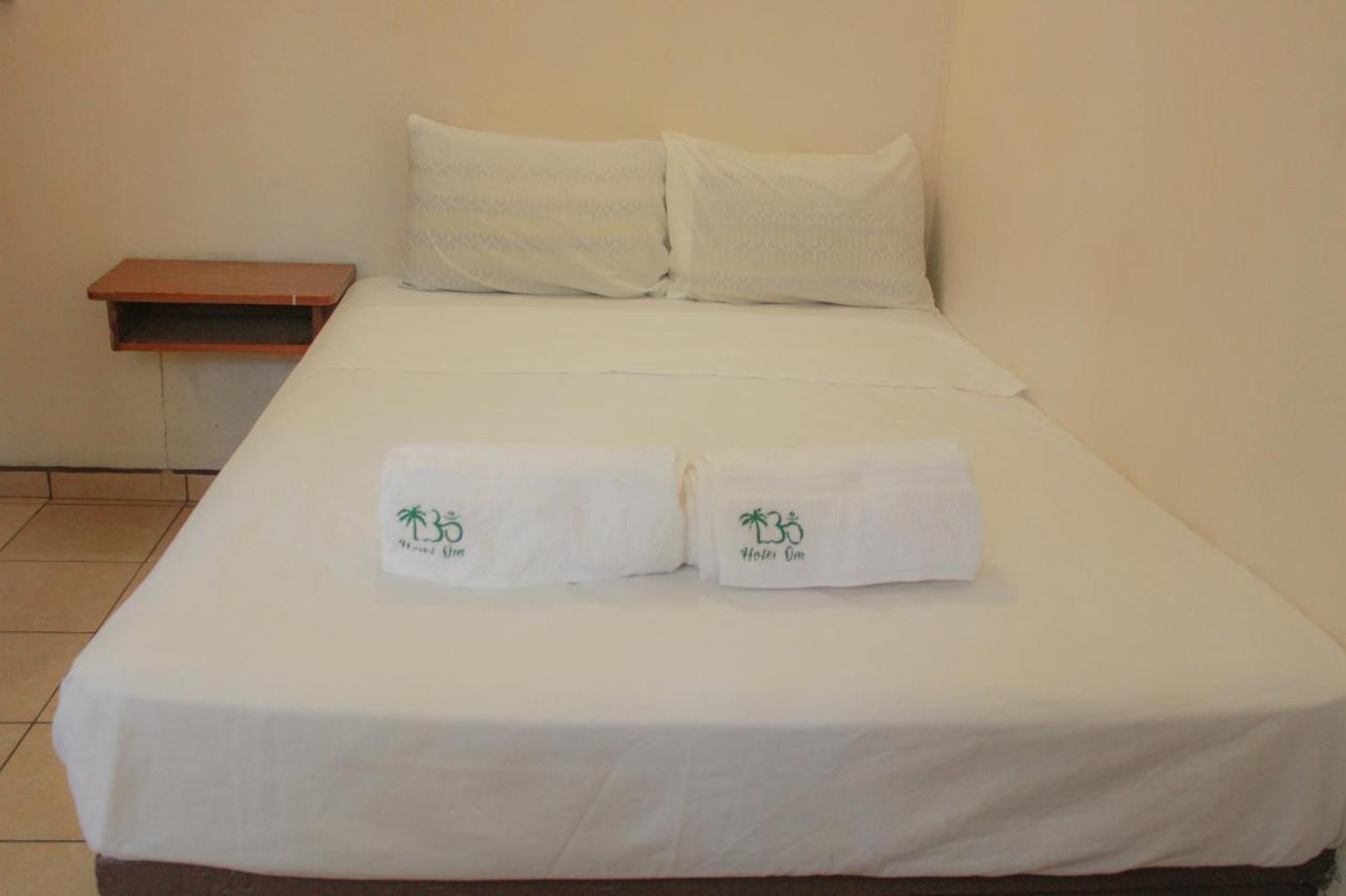 Hotel Om Downtown Santa Cruz Huatulco Exterior photo