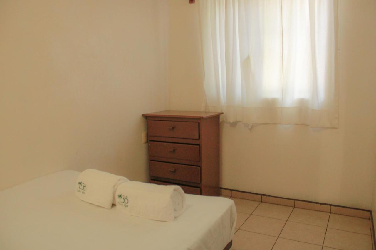 Hotel Om Downtown Santa Cruz Huatulco Exterior photo