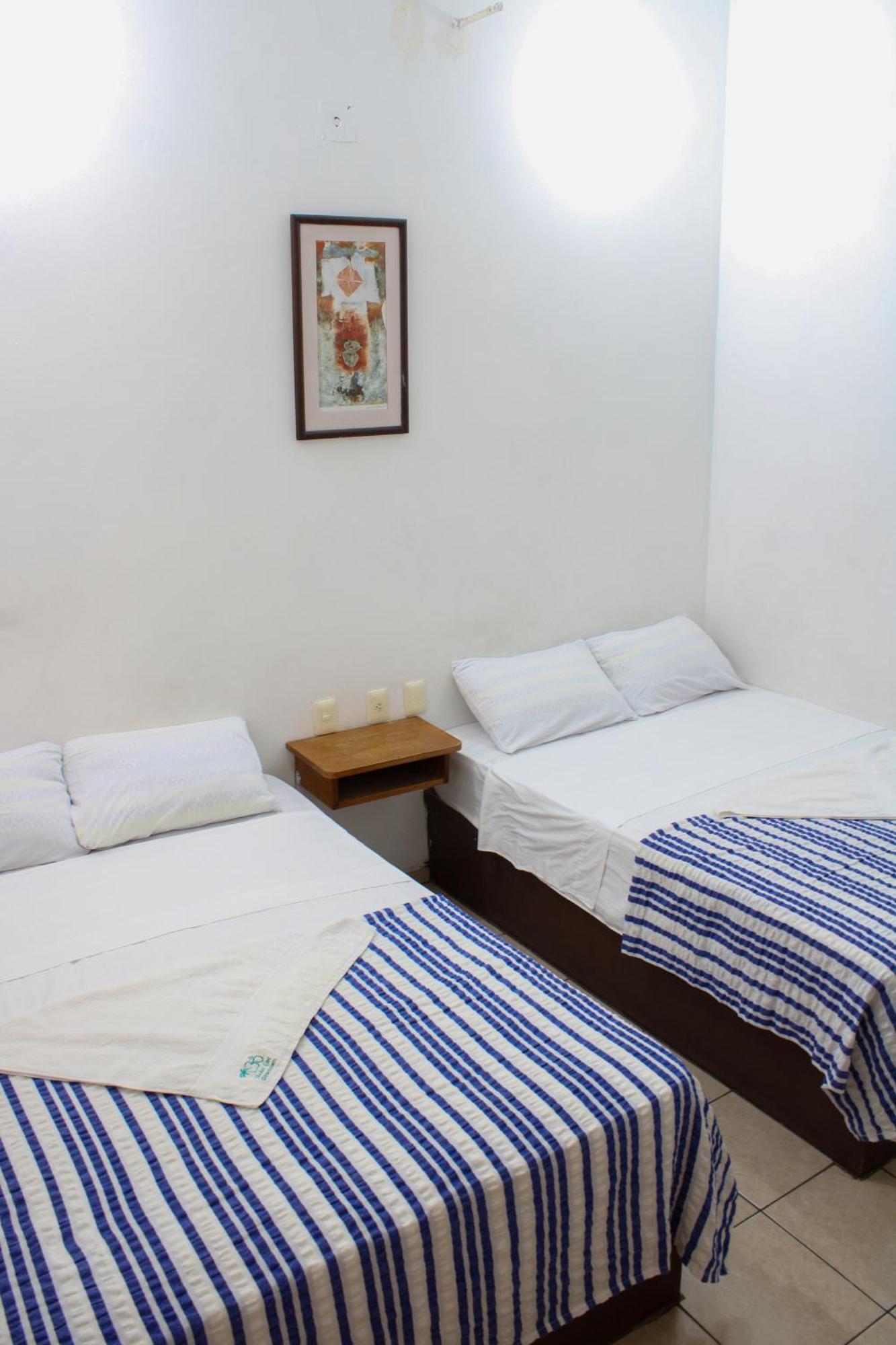 Hotel Om Downtown Santa Cruz Huatulco Exterior photo
