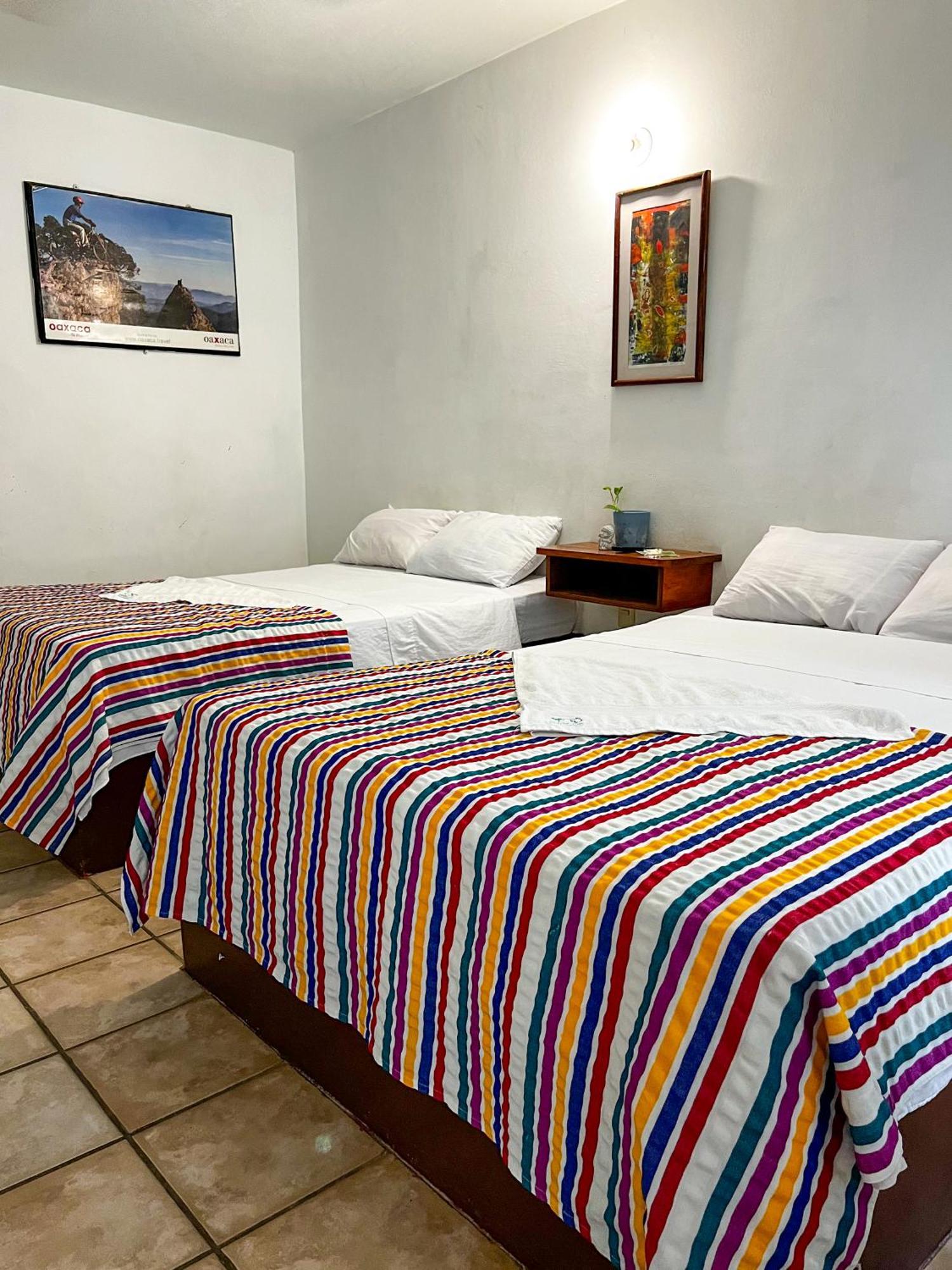 Hotel Om Downtown Santa Cruz Huatulco Exterior photo